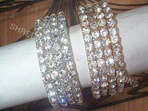 Manufacturers, Wholesalers, and Exporters of Metal Bangles