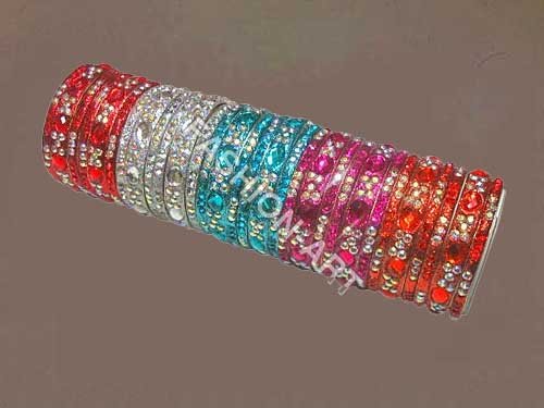 Manufacturers, Wholesalers, and Exporters of Metal Bangles
